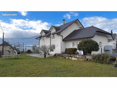villa chambéry secteur calme vue montagne