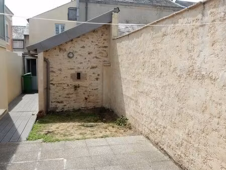 maison à louer au mans 700