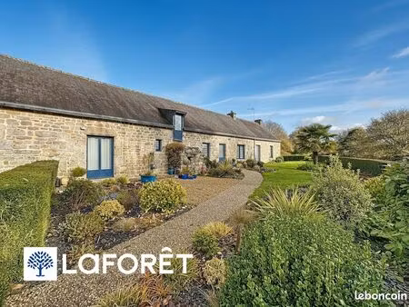 longère 9 pièces 150 m²