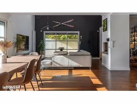 maison lumineuse de 155m2 avec jardin & spa - quartier ste thérèse