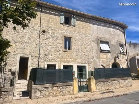 appartement à louer vic le fesq