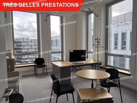 bureaux 1 303 m²