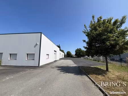 local 200 m² martigné-ferchaud