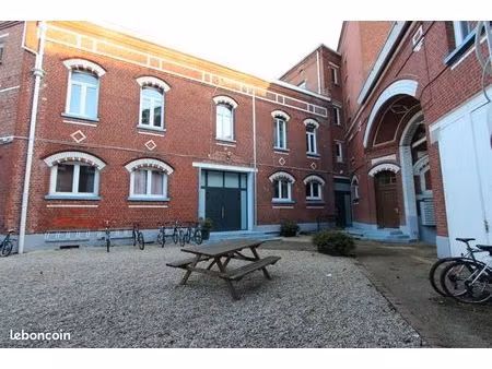 studio meublé 24m2 (loué)