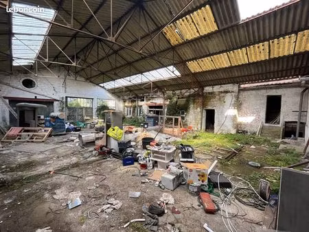 parking/box 400 m² neuville-sous-montreuil