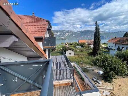 appartement mensardé meublé à 20m du lac du bourget
