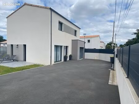 maison viais pont saint martin