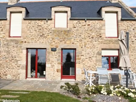 charmante maison en pierre meublée et équipée