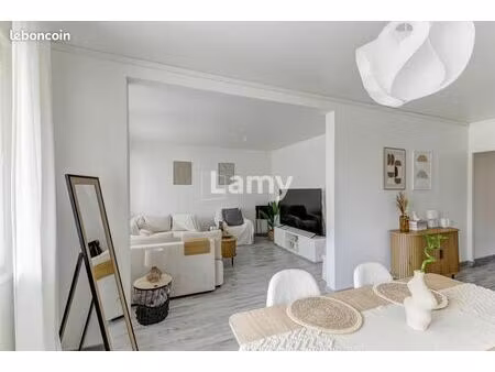 appartement 4 pièces 83 m²
