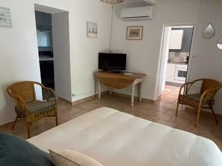 p1 meuble avec parking