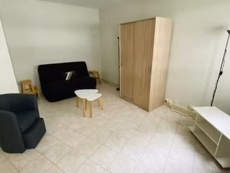 appartement f1 à louer - 1 pièce - 28 m2 - paris - 75015 - ile-de-france