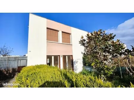 maison lumineuse 3 chambres garage terrain parc de cébazat