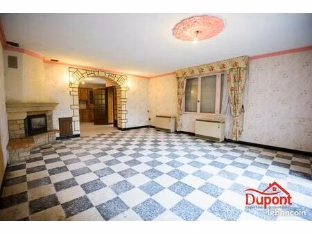 maison 7 pièces 157 m²