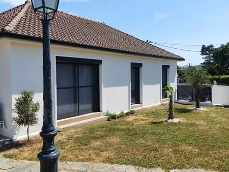 maison 5 pièces 140 m²