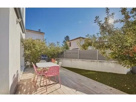 maison 4 pièces 82 m²