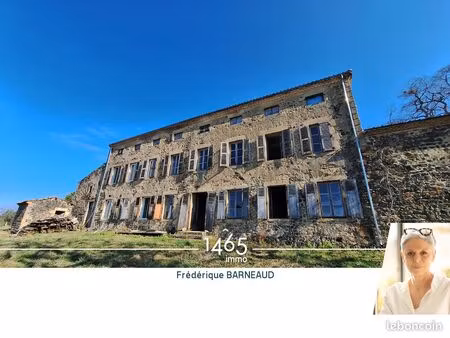 maison 10 pièces 450 m²