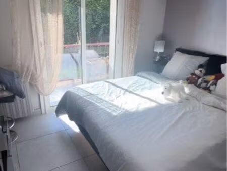 très bel appartement dans une résidence calme