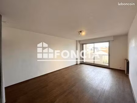 studio 1 pièce 38 m²