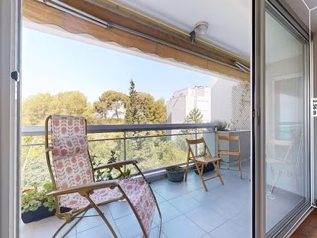 appartement dans résidence senior avec vue exceptionelle sur parc 3 pièces 62 m² + garage 