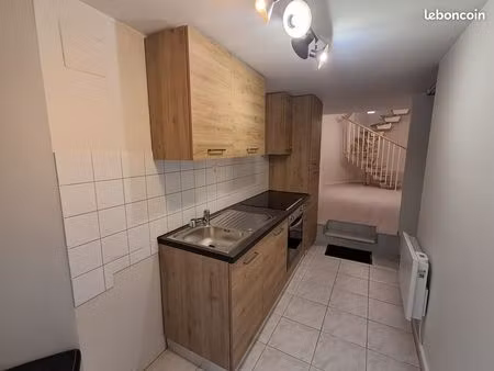 maison de bourg 65 m2 sur mouchamps à louer