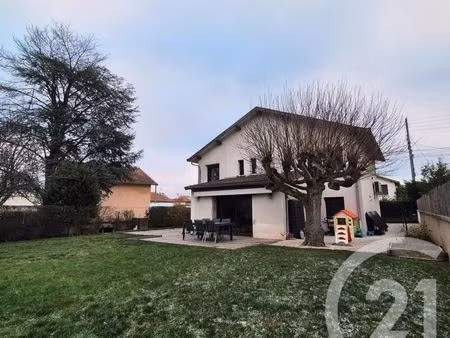 maison 5 pièces 126 m²