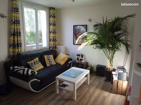 grand f3 meublé proche des bughes