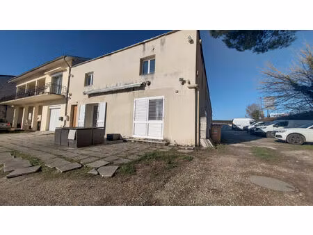 vente immeuble 600 m² libourne (33500)