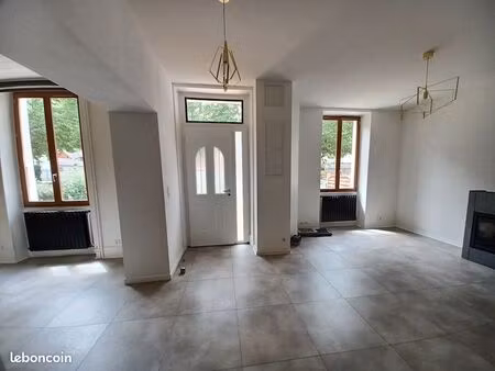 vente maison saint etienne de cuines