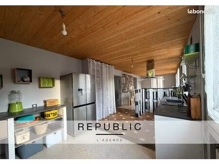 maison 7 pièces 132 m²