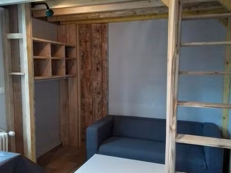 studio rénové 17 m² proche université et centre ville