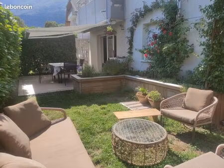 t3 - 70m2 en rez-de-jardin