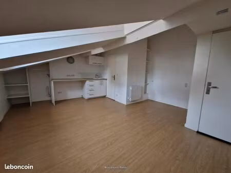 studio 1 pièce 17 m²