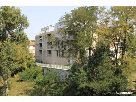 appartement 2 pièces 66 m²