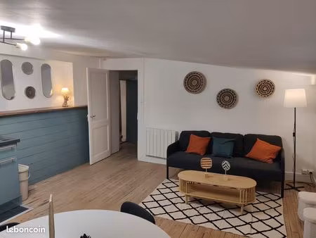 t2 appartement hyper centre la rochelle