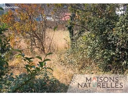 terrain 2 180 m² becourt