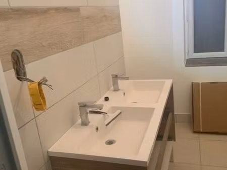 location appartement 3 pièces 60 m²