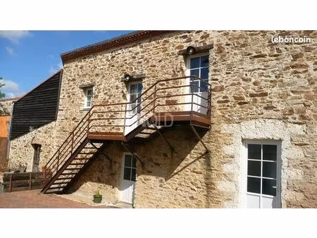 immeuble 15 pièces 300 m²