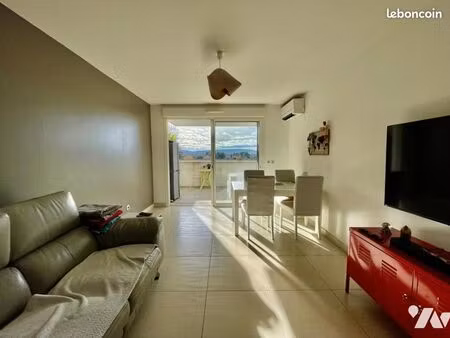 appartement 3 pièces 60 m²