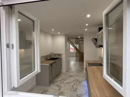 maison entièrement rénovée