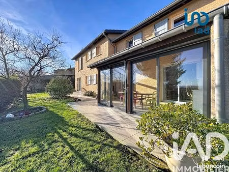 villa 10 pièces 200 m²