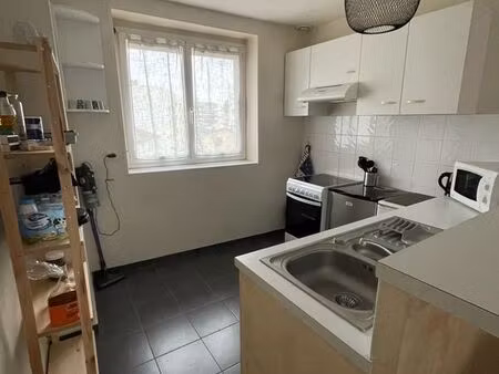 t2 montrond les bains