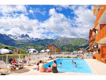 appartement rénové 4 place au pied des pistes