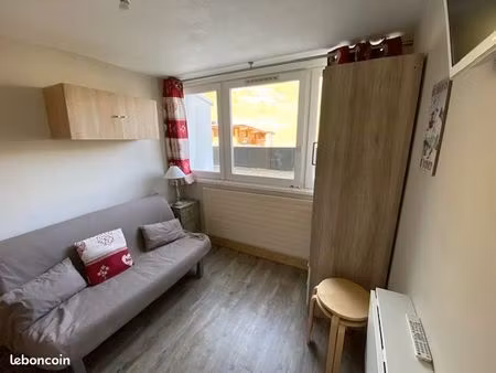 studette plein centre tignes le lac