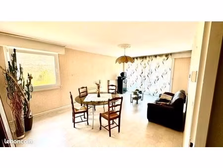 105 m² lumineux • 4 chambres • balcon sud – confort rare & beau potentiel à loos