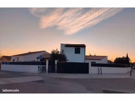 maison familiale 130 m² sans mitoyenneté sur parcelle de 498 m² dans un quartier calme  pr