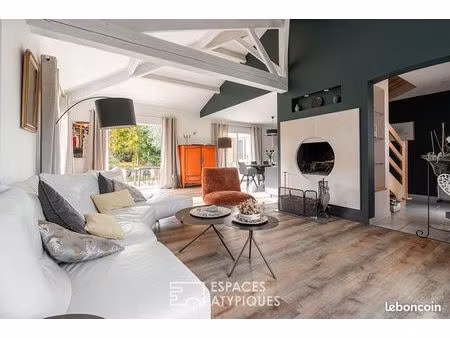 maison 7 pièces 167 m²