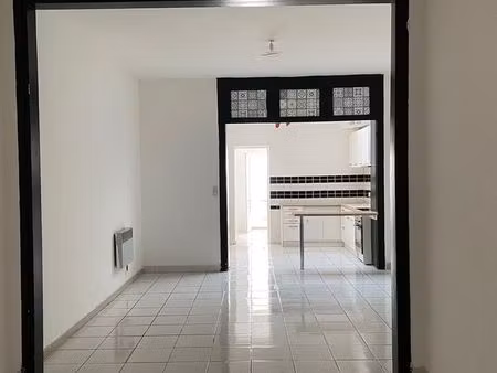 maison très spacieuse et lumineuse – quartier brun pain – tourcoing