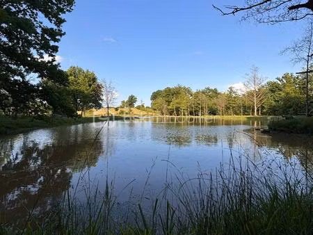 terrain de 27 010 m² à metz