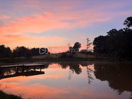 terrain de 27 010 m² à verdun