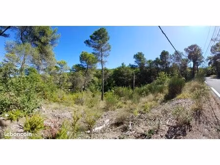 vente terrain constructible 2653m2 - la roque d'anthéron
